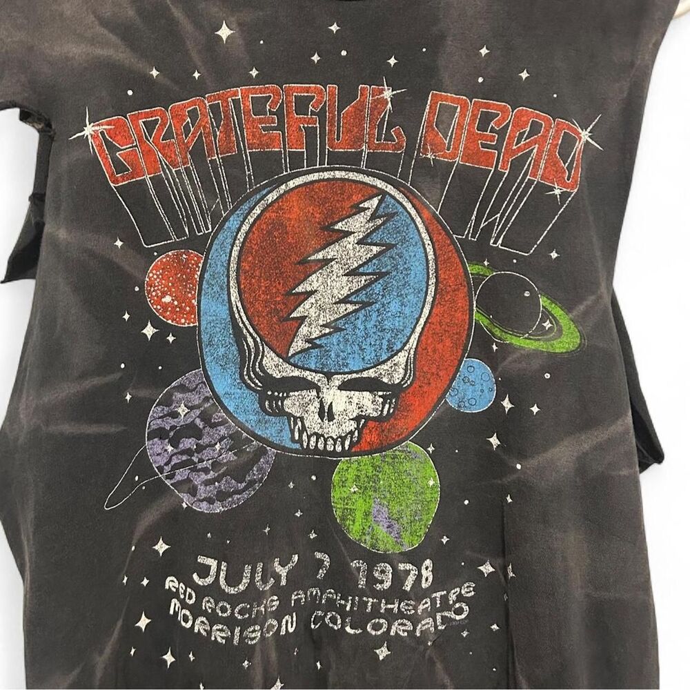 Ripple-junction Men's Black and Grey T-shirt